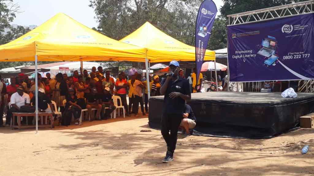 DIGITAL LITERACY CAMPAIGN TARGETS MARKET&nbsp;VENDORS